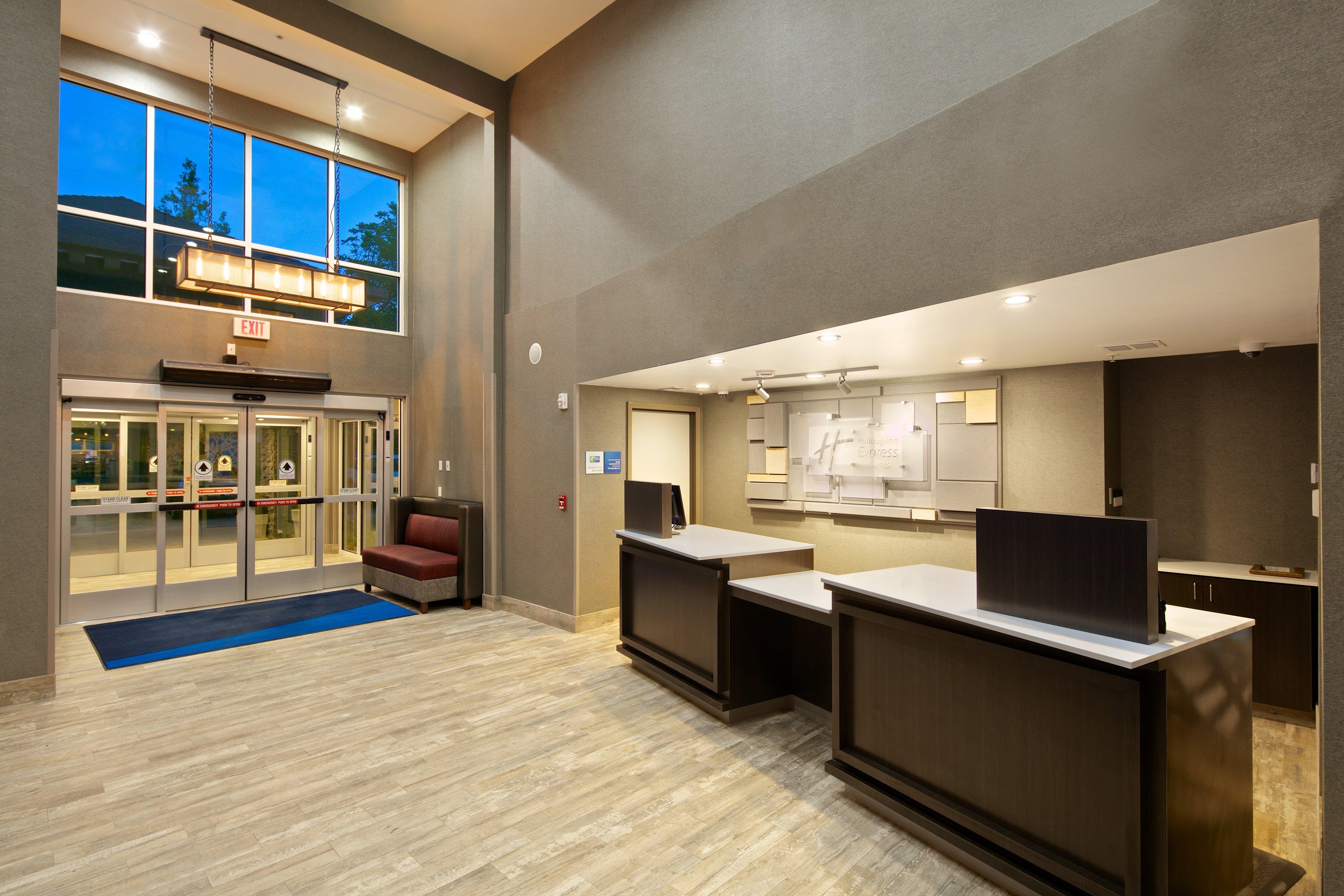 Holiday Inn Express Hotel & Suites - Paso Robles By Ihg Екстериор снимка